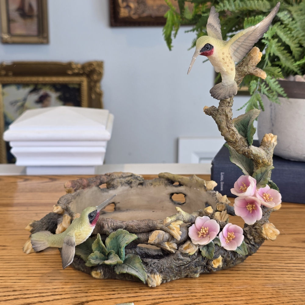 Home Interiors Vibrant Hummingbird and Floral Sculpture